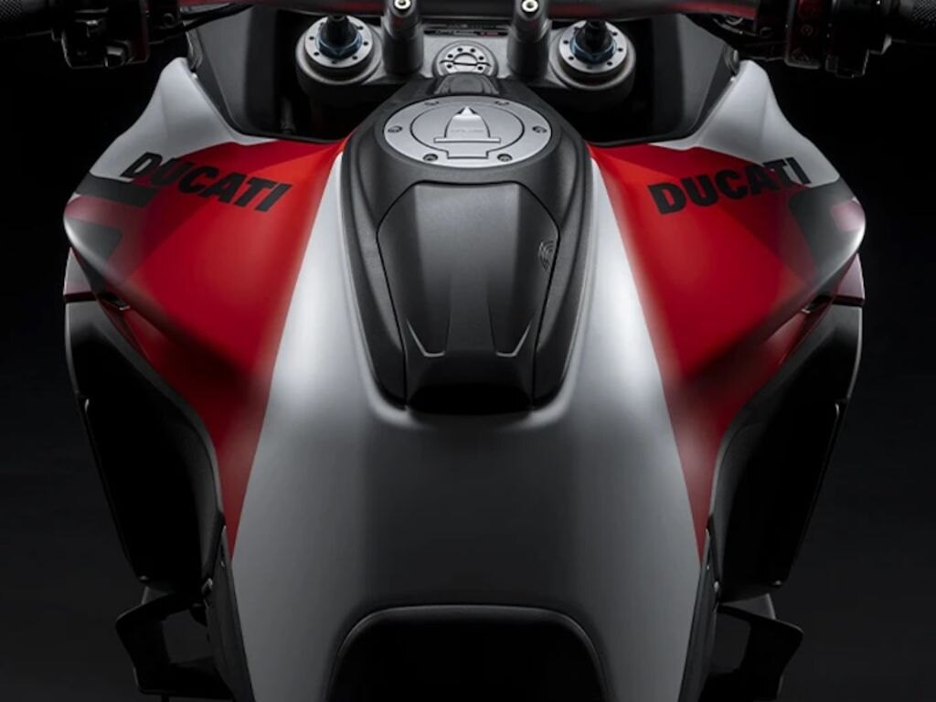 2025 Ducati Multistrada V4 RS