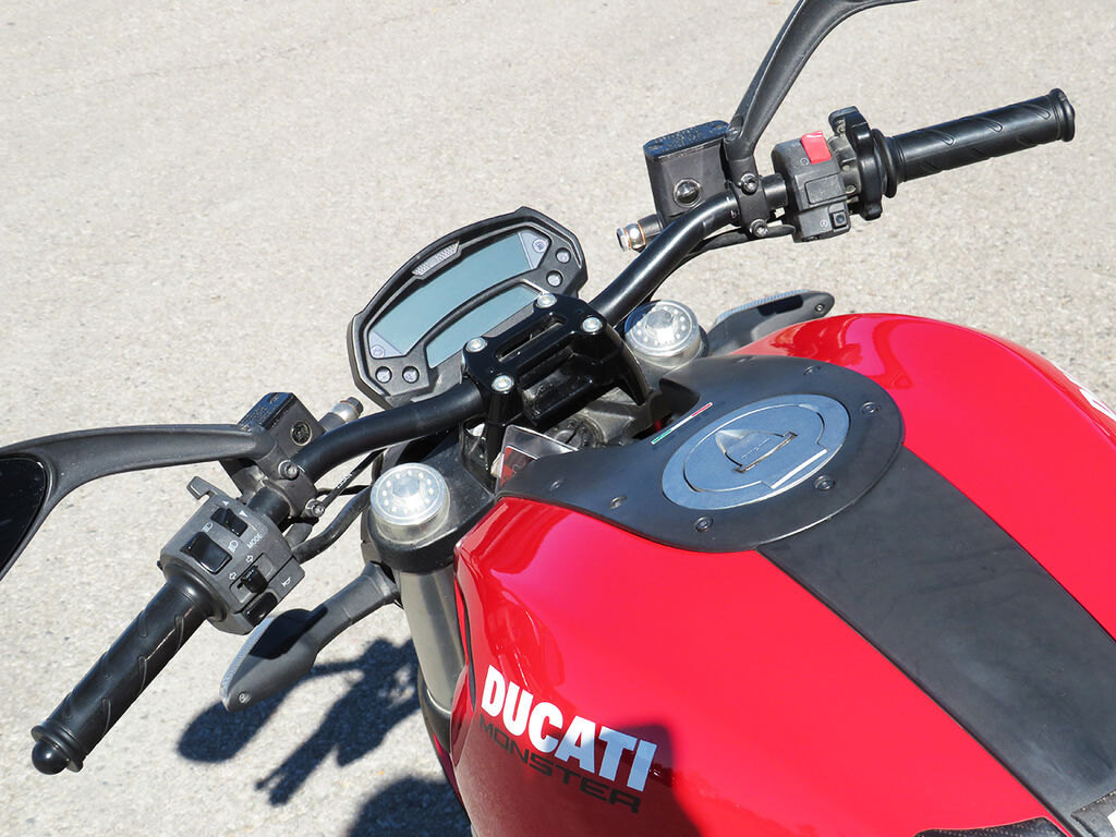 2012 Ducati Monster 696