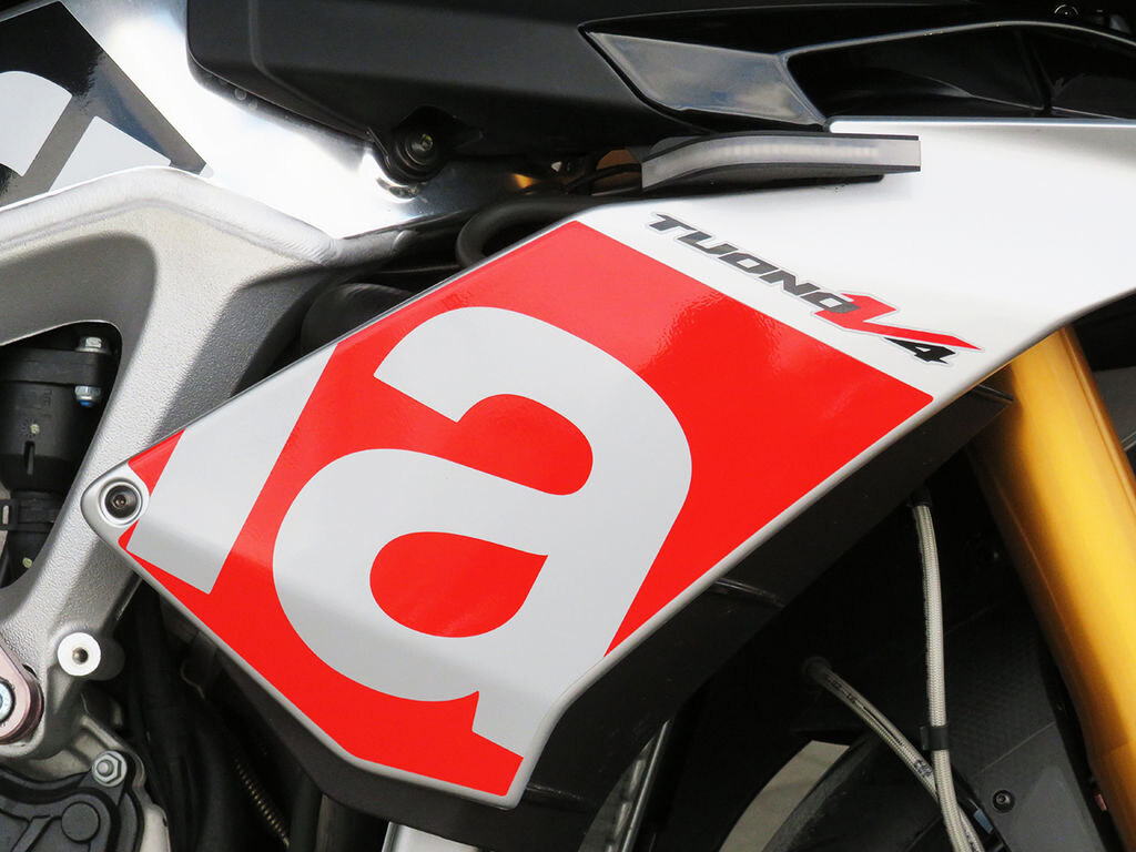 2016 Aprilia Tuono V4 1100 Factory ABS