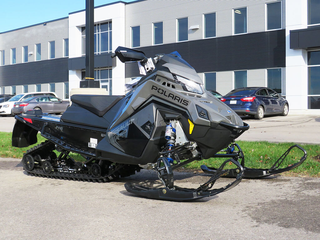 2025 Polaris 850 Switchback Assault 146 Shadow Gray / Gloss Black