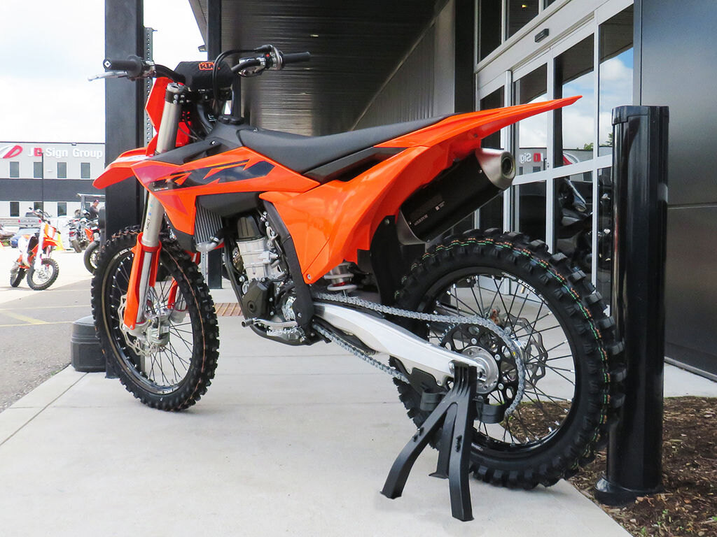 2025 KTM 450 SX F