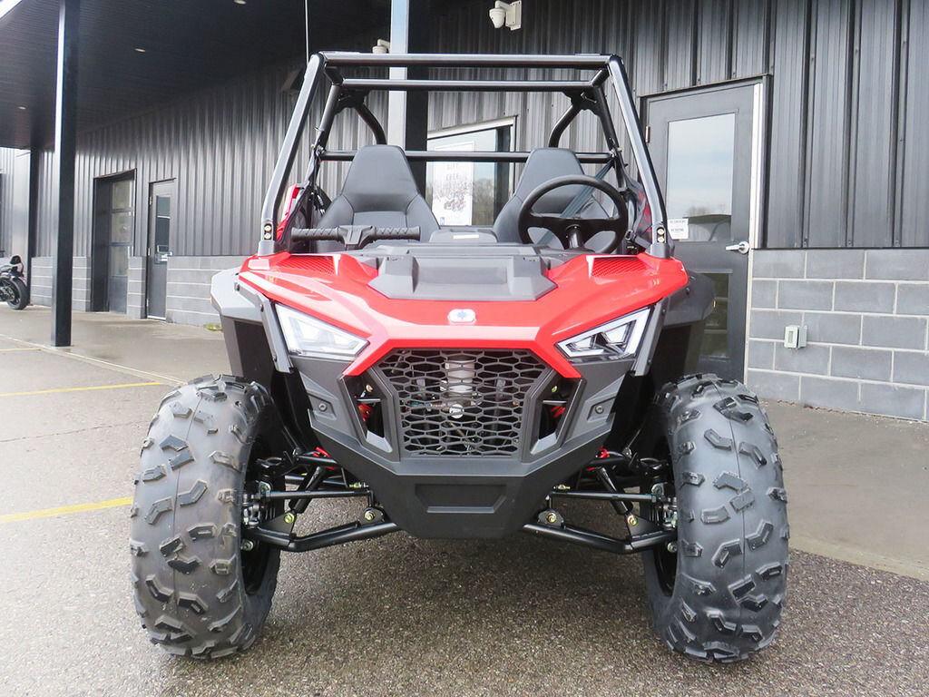 2025 Polaris RZR 200 EFI