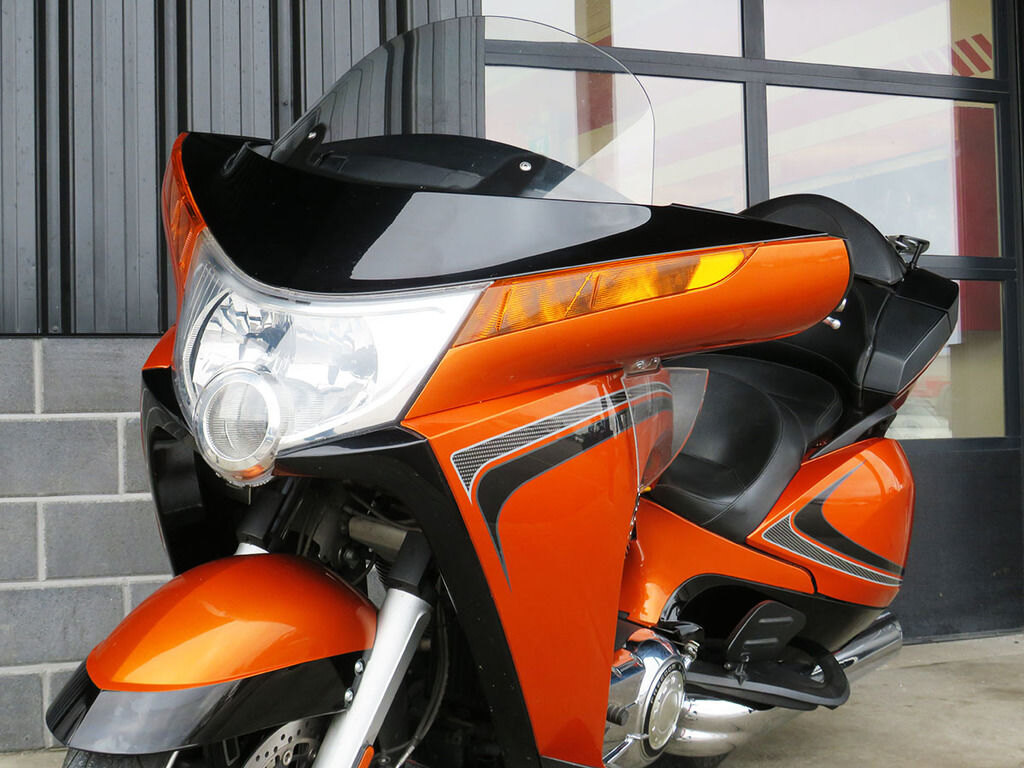 2014 Victory Motorcycles Vision Tour Nuclear Sunset