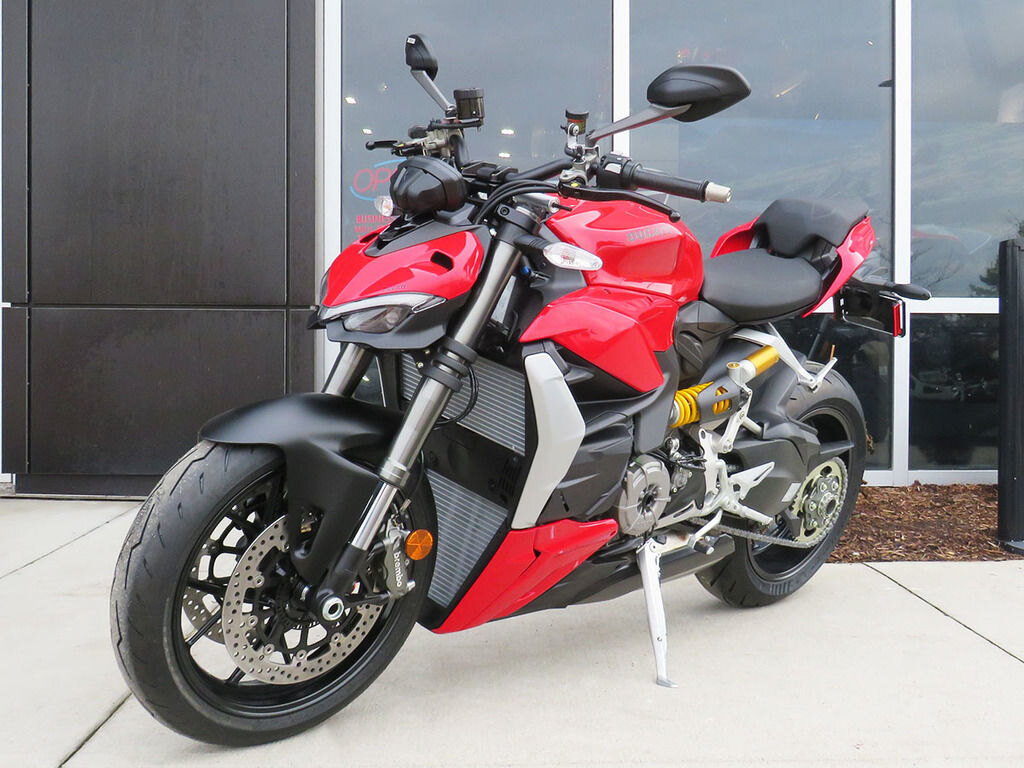 2025 Ducati Streetfighter V2 Ducati Red