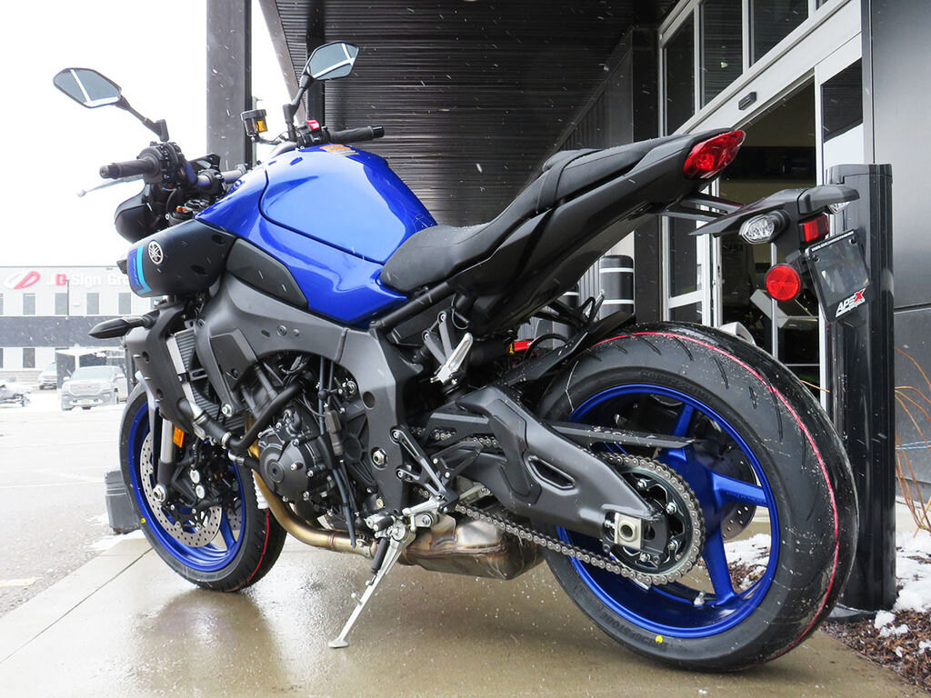 2025 Yamaha MT 10