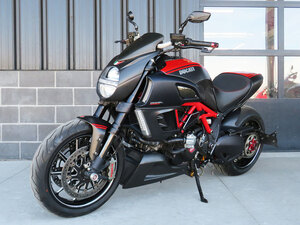 2012 Ducati Diavel Carbon