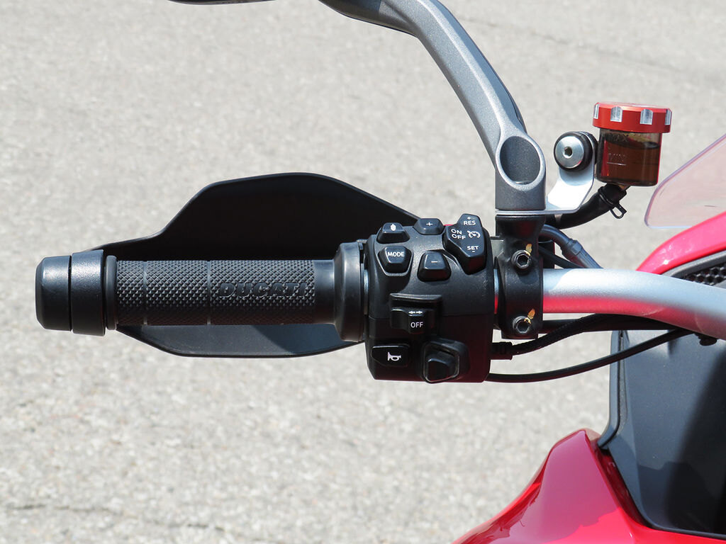 2022 Ducati Multistrada V4S Ducati Red / Forged Wheels