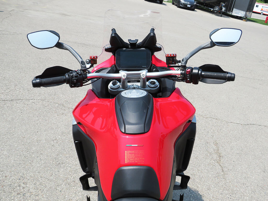 2022 Ducati Multistrada V4S Ducati Red / Forged Wheels
