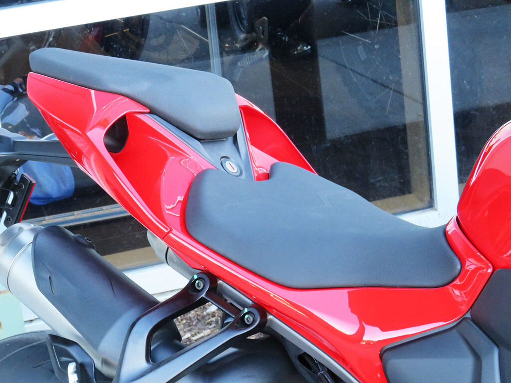 2026 Ducati Streetfighter V2 Red