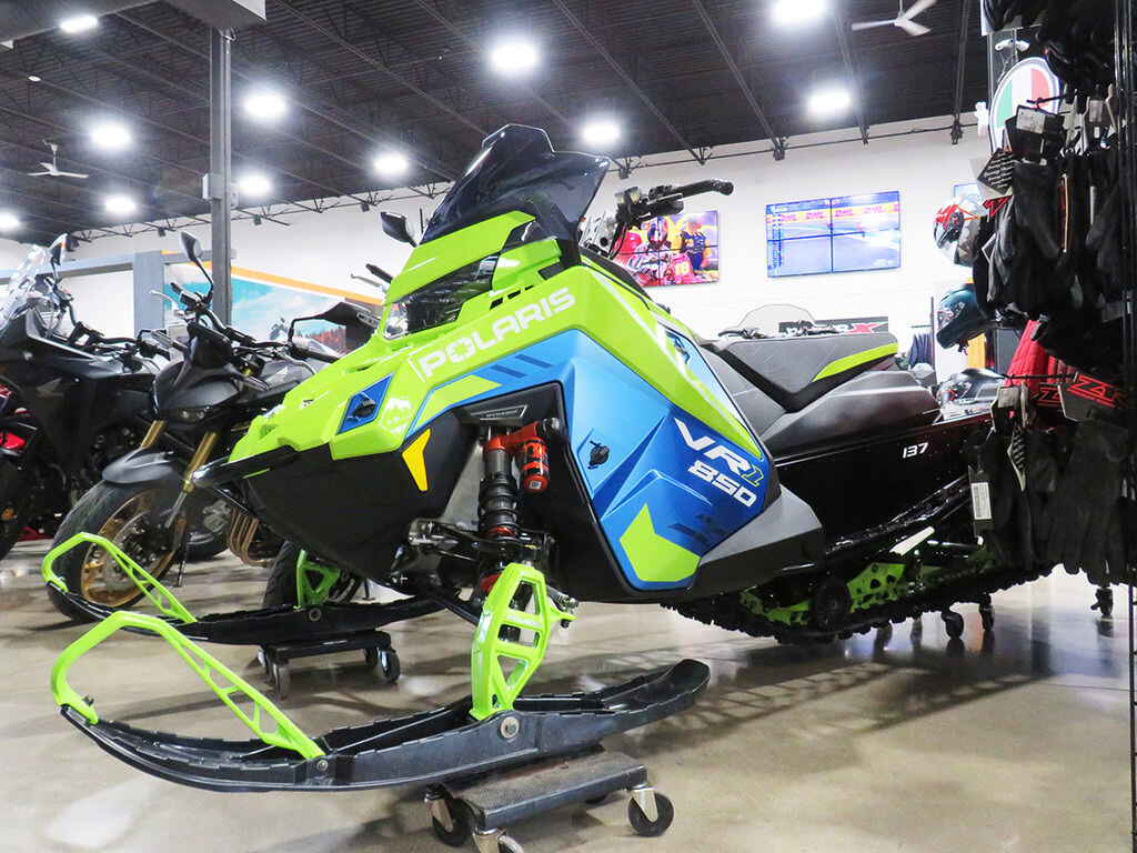 2026 Polaris Switchback® Assault® Escape IFS Patriot 9R 146 - Dealer Demo