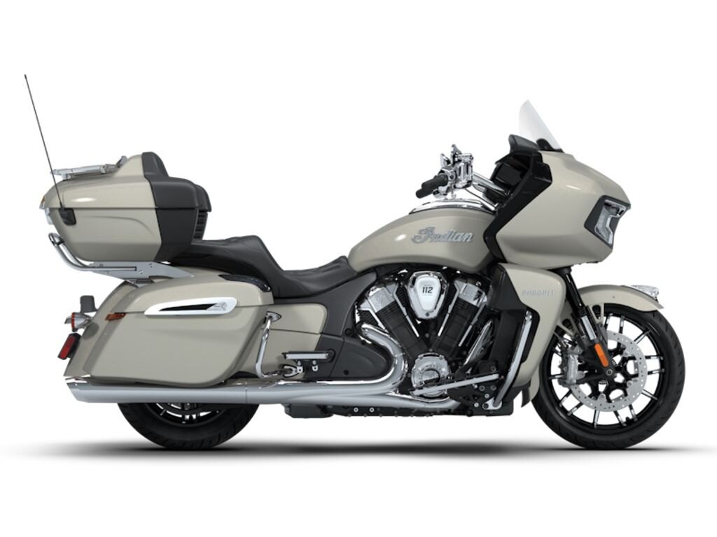 2026 Indian Motorcycle Pursuit Limited 112 Silver Quartz Metallic