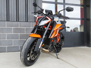 2023 KTM 1290 Super Duke R Evo