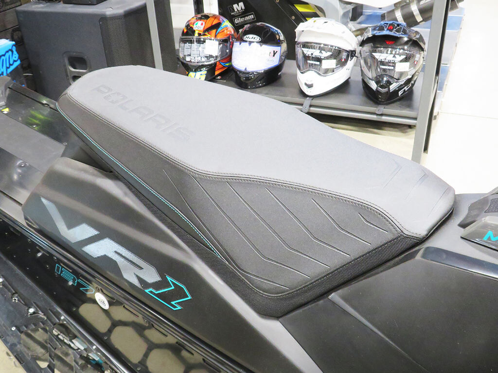 2024 Polaris 650 Indy VR1 137 Gloss Black