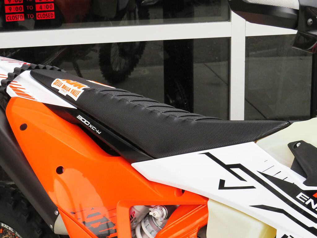 2026 KTM 300 XC W Hardenduro