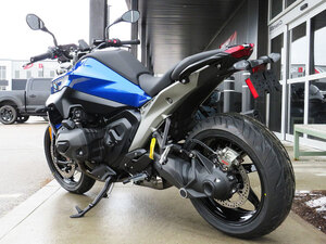 2026 BMW R 1300 R Exclusive