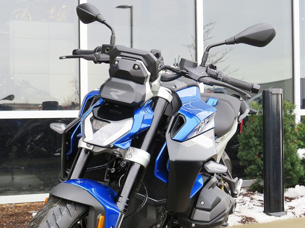 2026 BMW R 1300 R Exclusive
