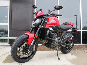 2026 Ducati Monster 937 Plus Red