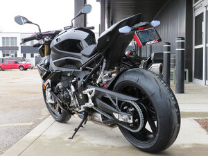 2026 BMW S 1000 R Blackstorm metallic