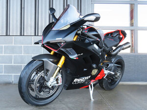 2023 Ducati Panigale V4 SP2 Winter Test Livery