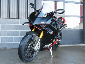 2023 Ducati Panigale V4 SP2 Winter Test Livery