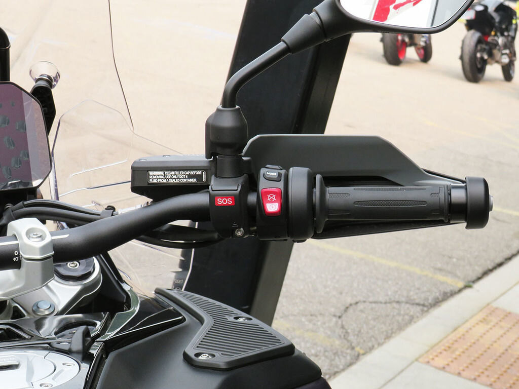 2026 BMW R 1300 GS Adventure Triple Black