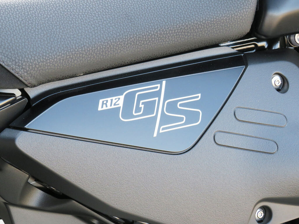 2026 BMW R 12 G/S Night Black matt