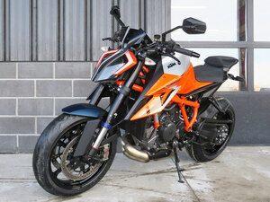 2023 KTM 1290 Super Duke R Evo
