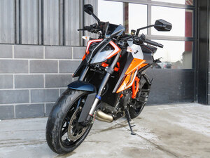 2023 KTM 1290 Super Duke R Evo