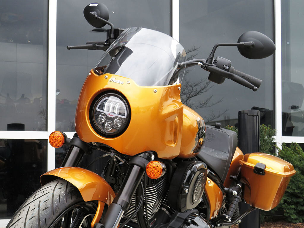 2026 Indian Motorcycle Sport Chief RT Vibrant Gold Metallic