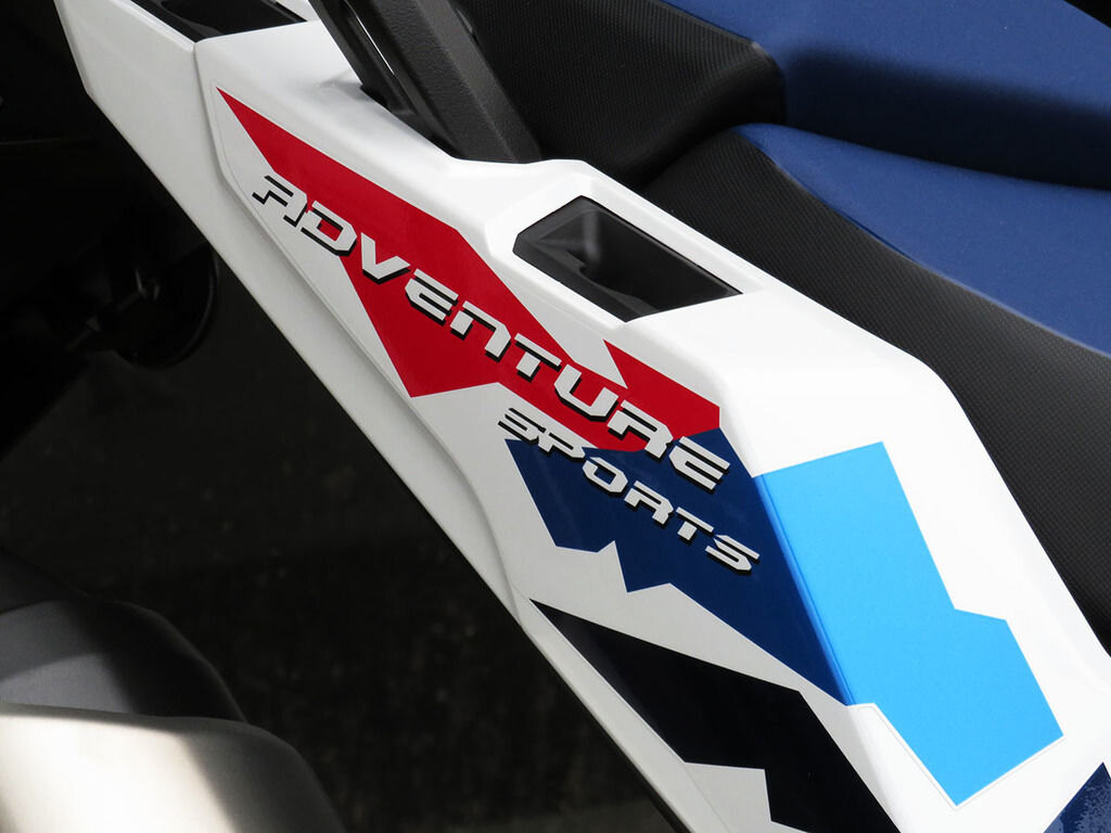2026 Honda Africa Twin Adventure Sports ES Manual