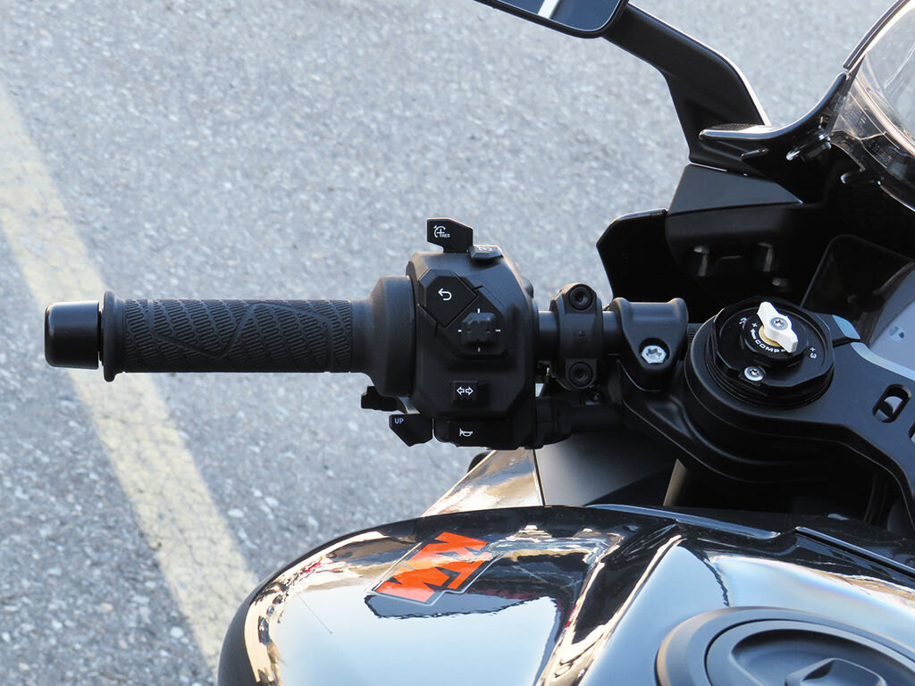 2026 KTM 990 RC R