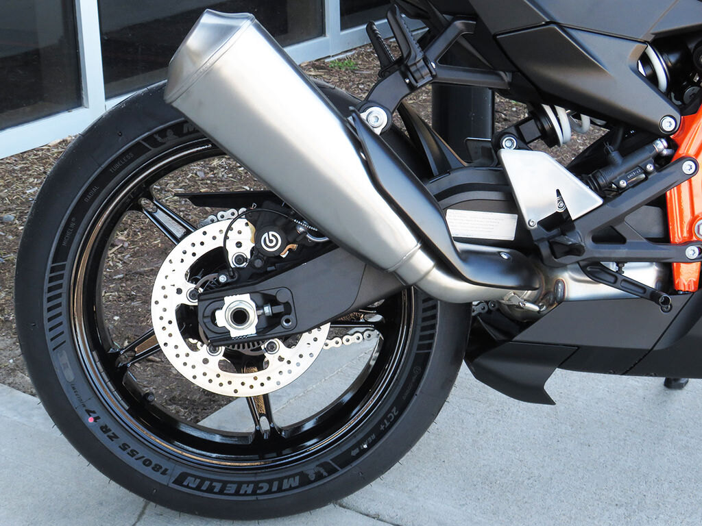2026 KTM 990 RC R