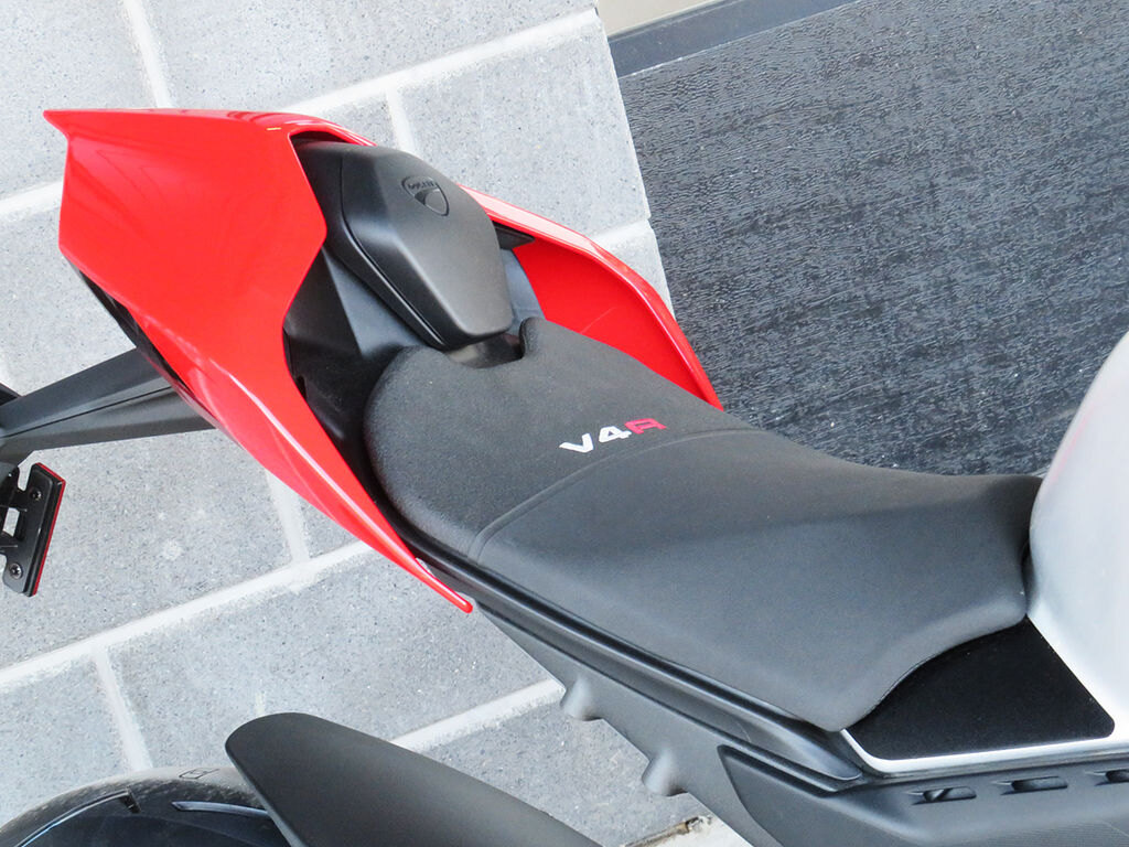 2024 Ducati Panigale V4 R Livery