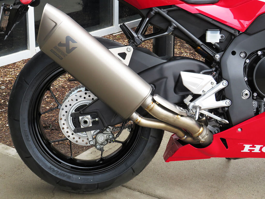 2026 Honda CBR1000RR R Fireblade SP