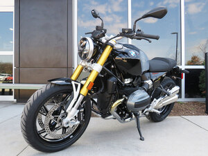 2026 BMW R 12 nineT Blackstorm metallic