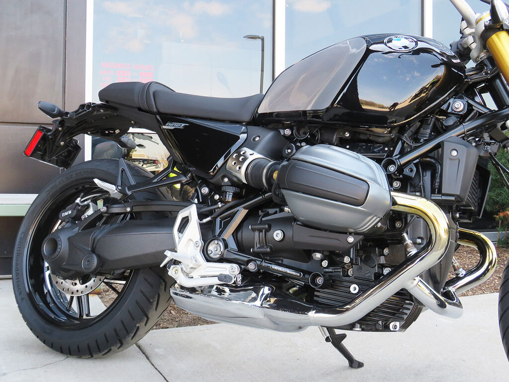 2026 BMW R 12 nineT Blackstorm metallic