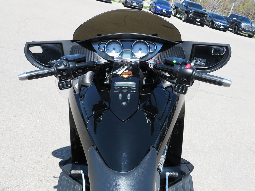 2015 Victory Motorcycles Vision Tour Gloss Black