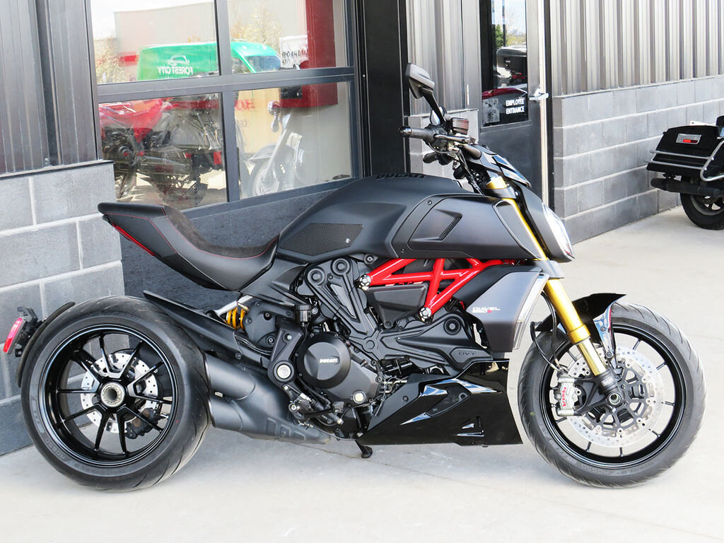 2020 Ducati Diavel 1260S Total Black