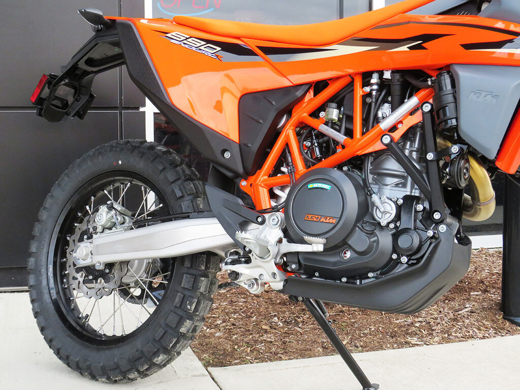 2024 KTM 690 Enduro R