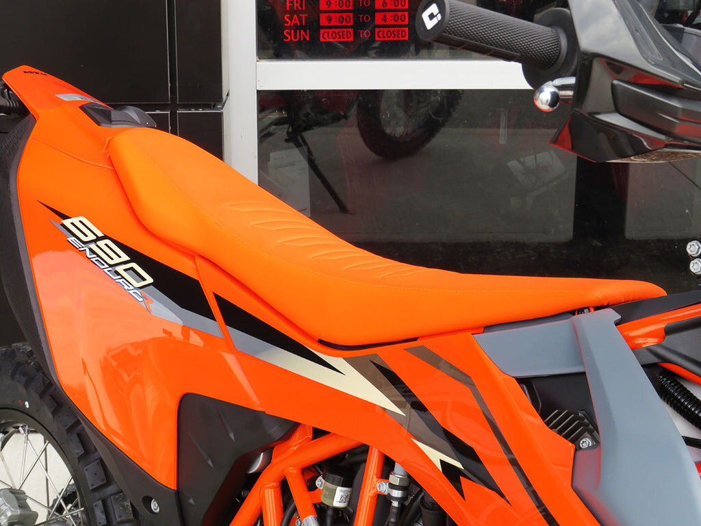 2024 KTM 690 Enduro R