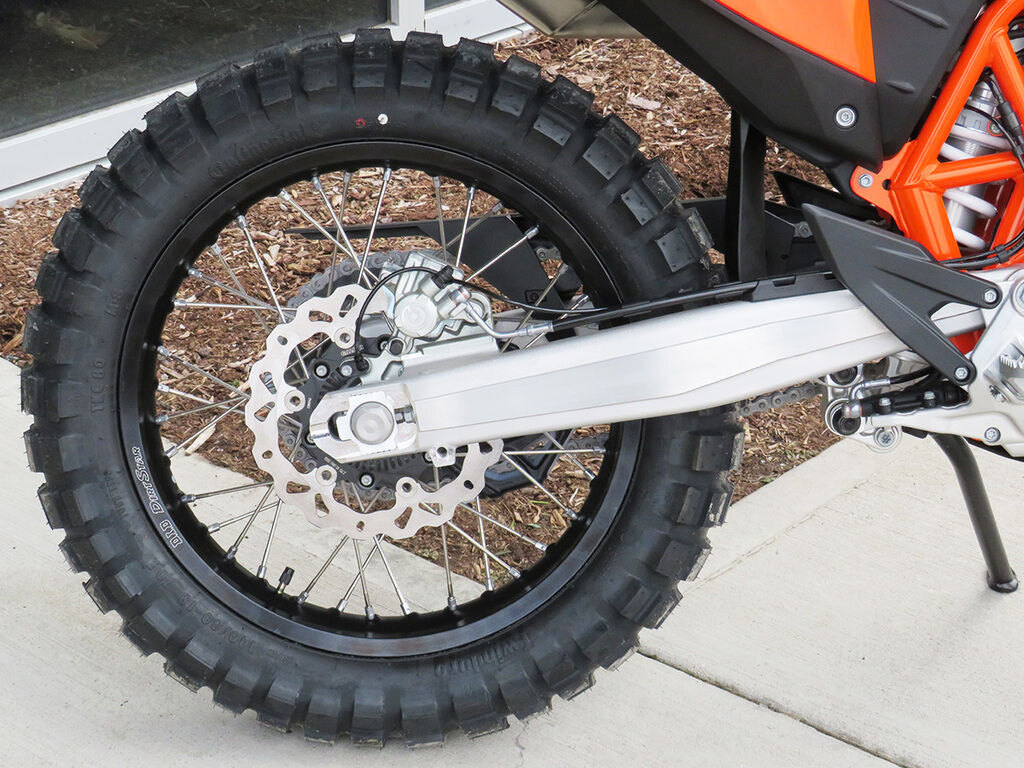 2024 KTM 690 Enduro R
