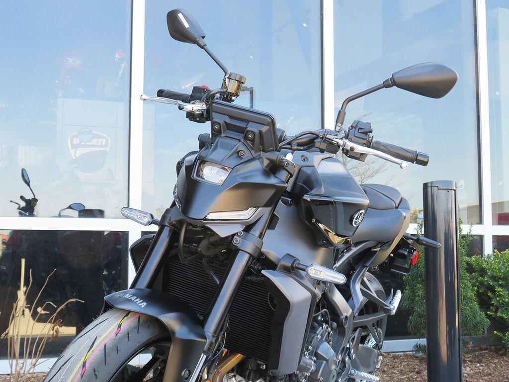 2025 Yamaha MT 09