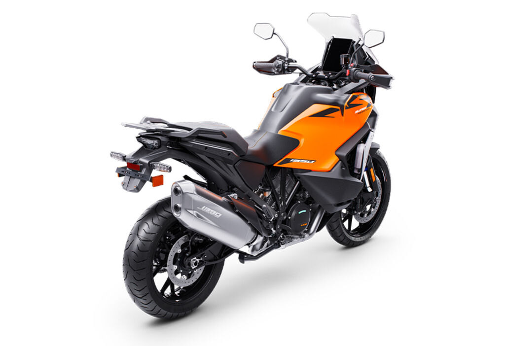 2027 KTM 1390 Super Adventure S EVO