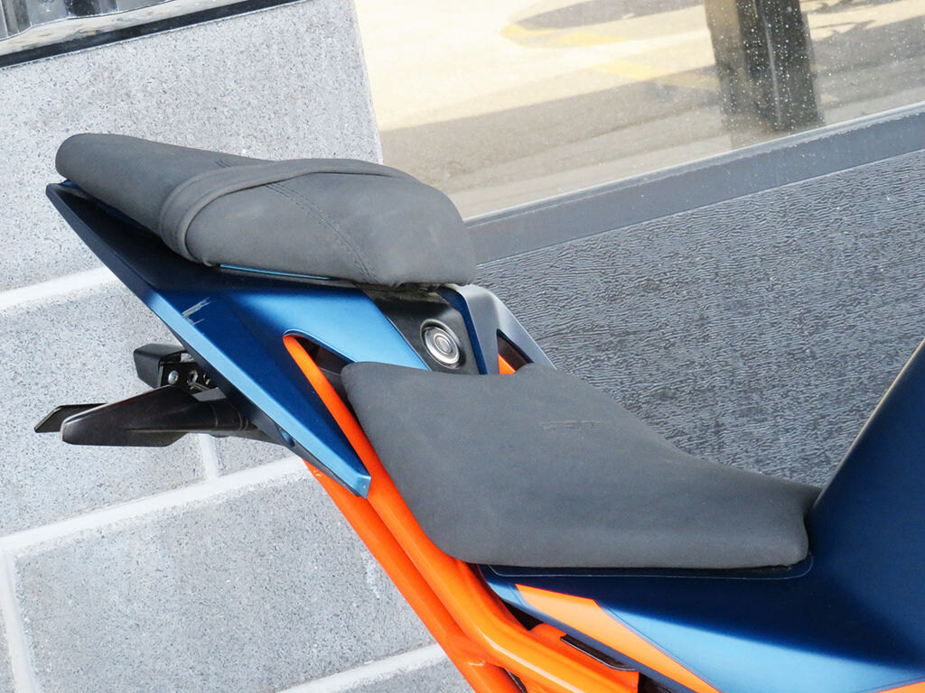 2023 KTM RC 390