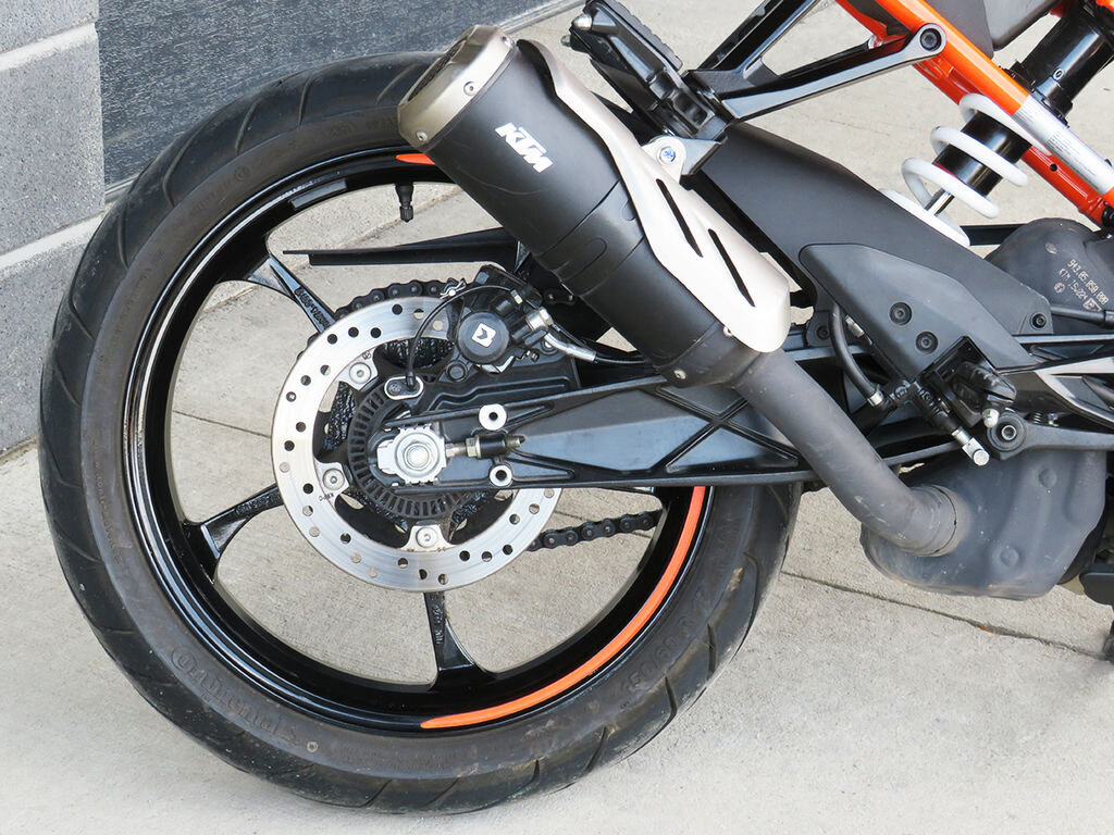 2023 KTM RC 390