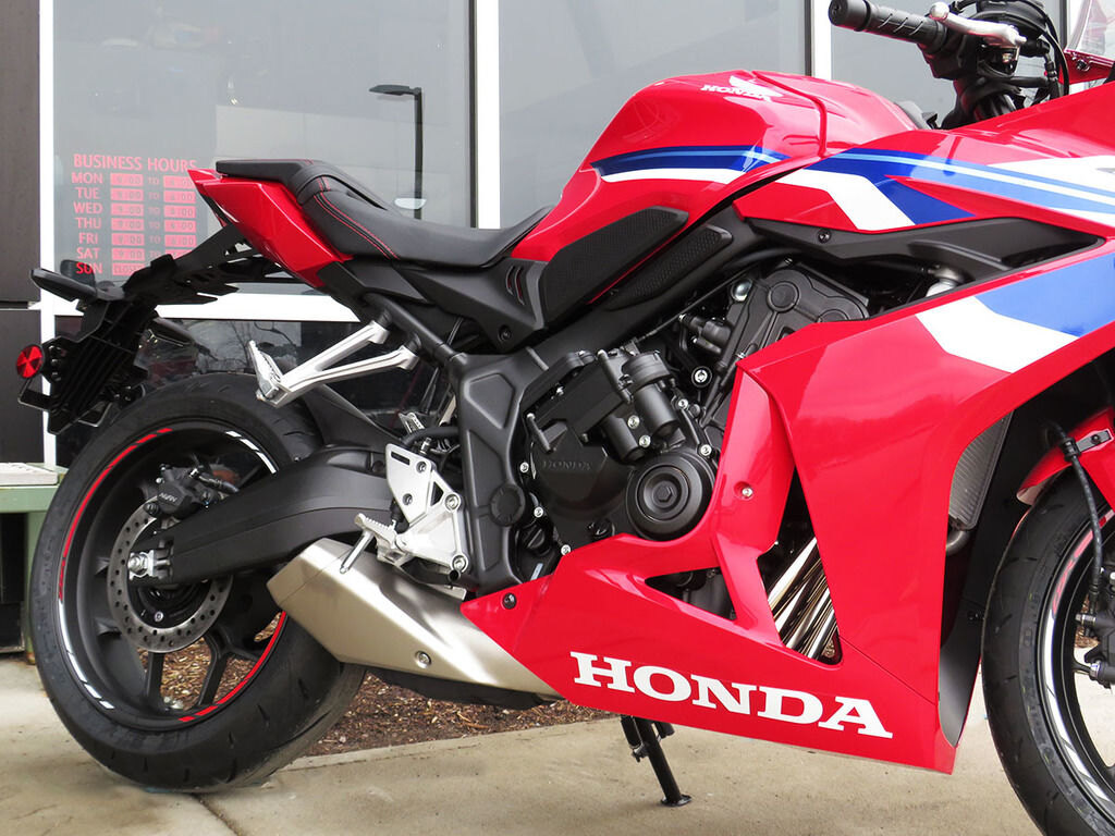 2026 Honda CBR650R E Clutch ABS