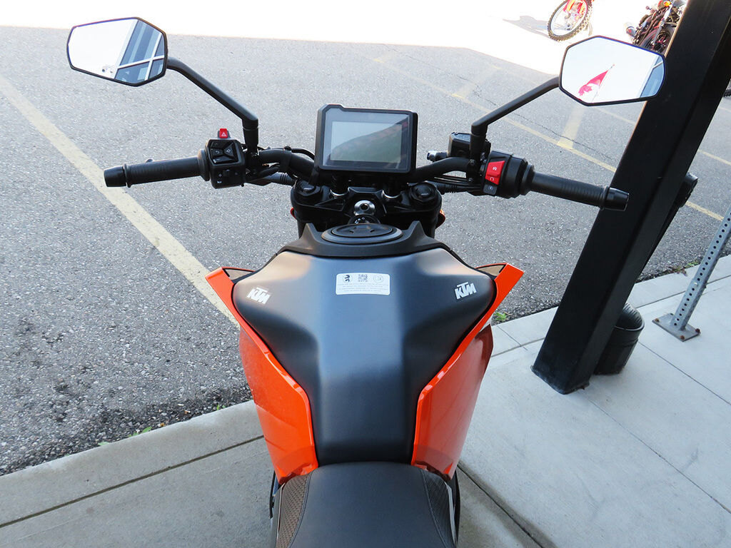 2024 KTM 250 Duke