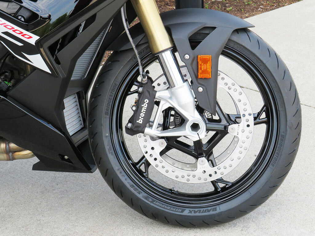 2026 BMW S 1000 R Blackstorm metallic