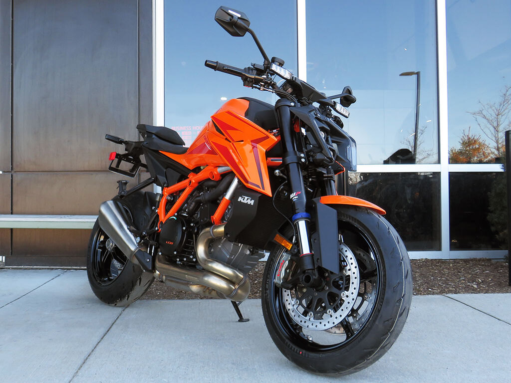 2026 KTM 890 Adventure R - May/June Promo