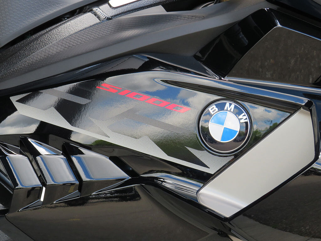 2026 BMW S 1000 RR Blackstorm metallic